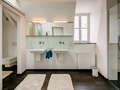 attic apartment München Schlachthofviertel 01 bathroom 10128