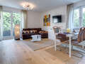 apartment München Neuhausen 01 living room 10160
