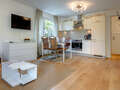 apartment München Neuhausen 05 living room 10160