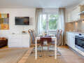 apartment München Neuhausen 06 living room 10160