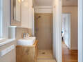 attic apartment München Am Hart 01 2. bathroom 10425
