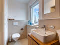 attic apartment München Am Hart 02 2. bathroom 10425