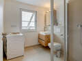 apartment München Am Hart 01 bathroom 10426