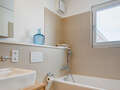 attic apartment München Am Hart 02 bathroom 10439