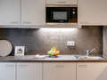 apartment München Am Hart 01 kitchen 10454
