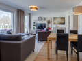apartment München Am Hart 04 living room 10529