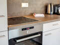 apartment München Am Hart 03 kitchen 10529