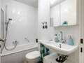 apartment München Haidhausen 01 bathroom 10555