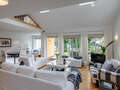 maisonette-gallery apartment Tutzing 01 living room 10604