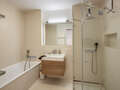 apartment München Nymphenburg 01 1. bathroom 10628