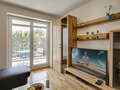 apartment München Au-Haidhausen 03 living room 10648