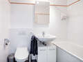 apartment München Oberföhring 01 bathroom 10660