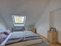 attic apartment München Pullach im Isartal 02 sleeping area 10907