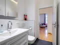 apartment München Glockenbachviertel 02 bathroom 10946