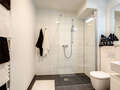 apartment München Schwabing (rechts der Leopoldstraße) 01 bathroom 11242