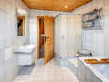 apartment München Am Hart 03 bathroom 11561
