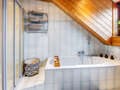 apartment München Am Hart 04 bathroom 11561