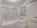 apartment München Schwabing-West (rund um den Hohenzollernplatz) 01 bathroom 11568