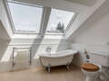 attic apartment Feldafing Tutzing 01 bathroom 11697