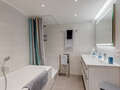 Bungalow Germering 02 2. bathroom 11857