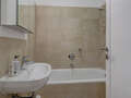 apartment München Schwabing (links der Leopoldstraße) 01 bathroom 11895
