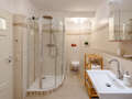 apartment München Moosach 02 bathroom 12283
