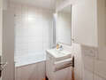 apartment München Maxvorstadt 01 bathroom 12401