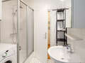apartment München Neuhausen 01 bathroom 12413