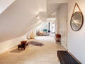 attic apartment München Nymphenburg 01 hall 12497