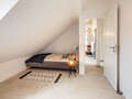 attic apartment München Nymphenburg 01 2. bedroom 12497