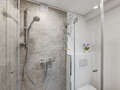 apartment München Schwabing-West 01 bathroom 12641