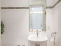 apartment München Altstadt 01 guest toilet 12650