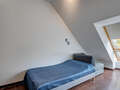 attic apartment München Ludwigsvorstadt 01 sleeping area 12778
