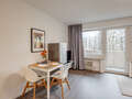 apartment München Neuhausen 03 living area 12838