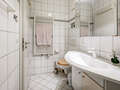 apartment with garden 	 München Solln 03 1. bathroom 12884