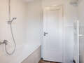 apartment with garden 	 Germering 02 bathroom 13004