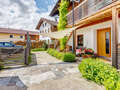 apartment Tuntenhausen 05 inner courtyard  13021