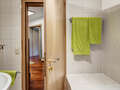 apartment München Schwabing-Nord (zw. Belgrad- & Leopoldstraße) 03 bathroom 13047