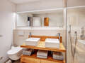 apartment München Neuhausen 02 bathroom 13199