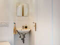 apartment München Nymphenburg 01 guest toilet 13273