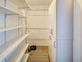 apartment München Theresienhöhe 01 Walk-in closet 13283