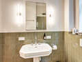 apartment München Nymphenburg 02 bathroom 13470