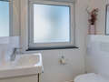 semi-detached house München Kirchtrudering 01 guest toilet 13512
