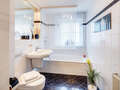maisonette München Lerchenau 01 bathroom 13603