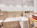 roof terrace apartment München Solln 01 bathroom 13689