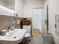 apartment München Solln 03 bathroom 13691