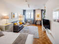 apartment München Maxvorstadt - Rund um den Josephsplatz 01 living area 13787