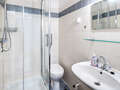 apartment München Schwabing-West 01 bathroom 13917