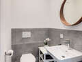 roof terrace apartment München Neuhausen 01 guest toilet 13934