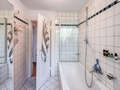 attic apartment München Neuhausen 03 bathroom 14119